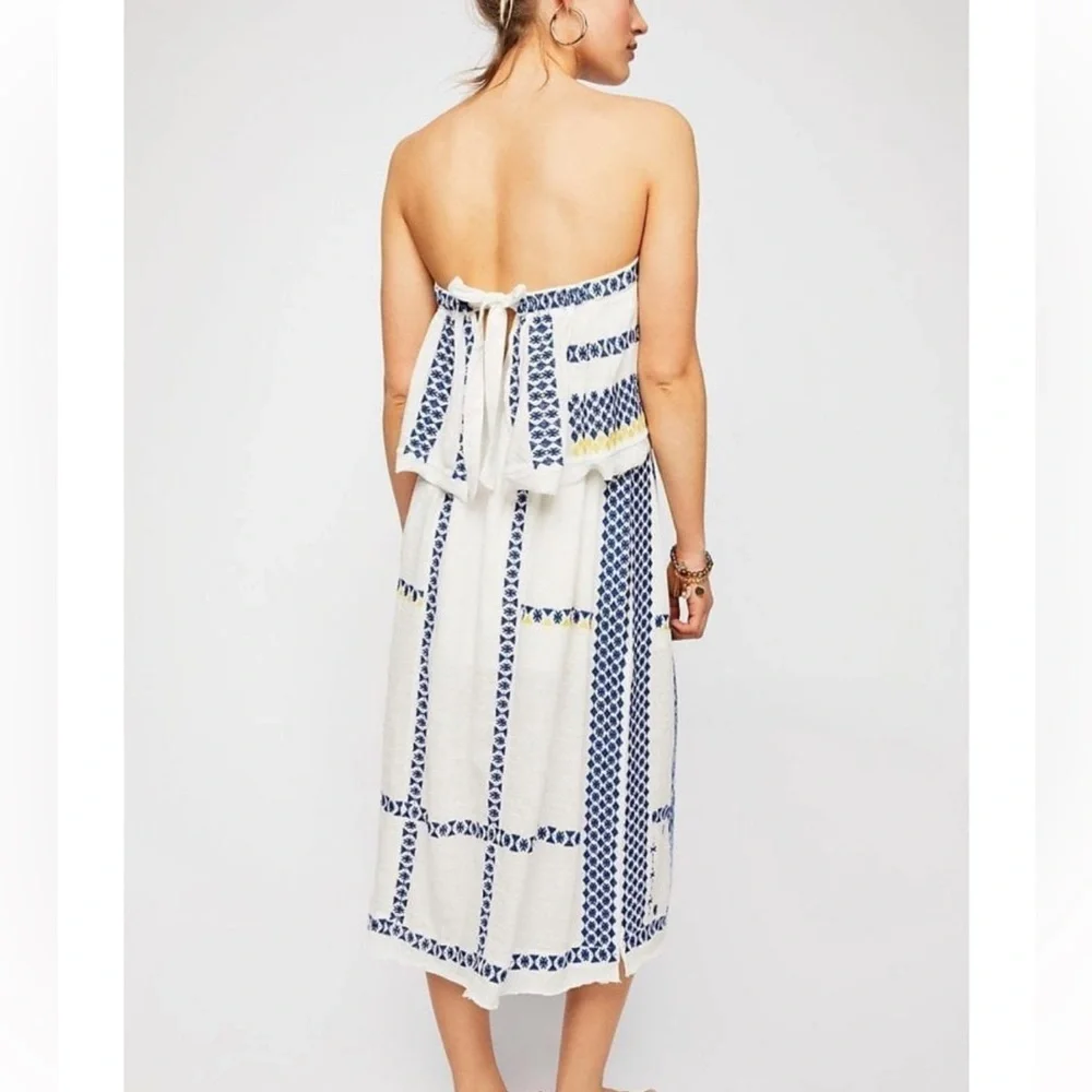 Free People Wild Romance Embroidered Dress in Ivory. Women’s Medium - Picture 7 of 15